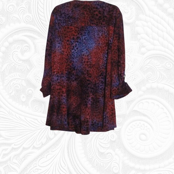 Cocomo 1X Plus Size Textured Plum Velvet Top - NWT - Picture 2 of 2